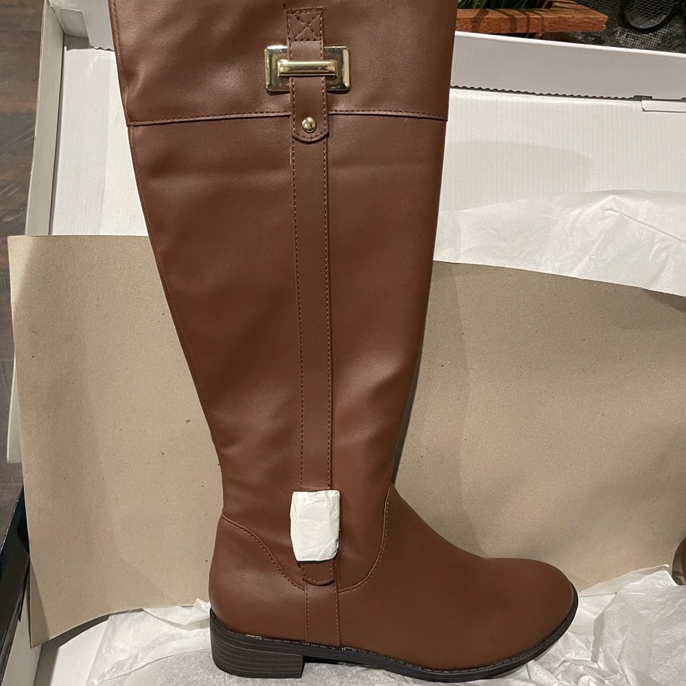 Kendra Scott NWT Riding Boots